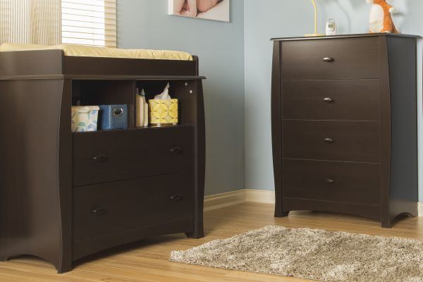 Picture of Beehive Changing Table & Chest *D