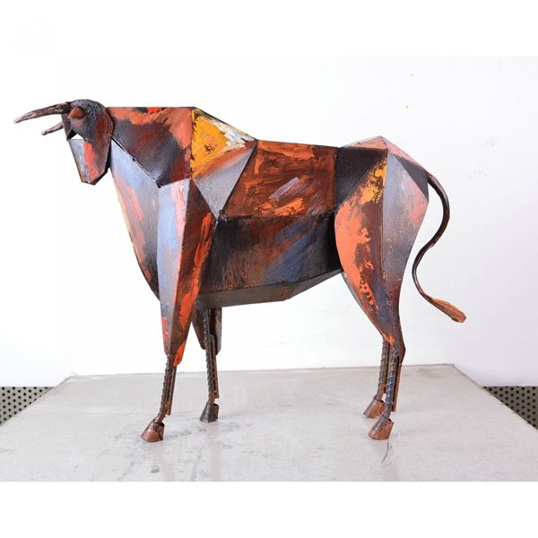 Picture of Bull Metal Sculpture