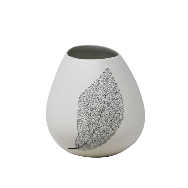 Picture of White Vase With Leaf Design