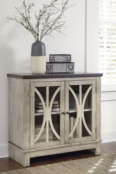 Picture of Vennilux Door Accent Cabinet * D