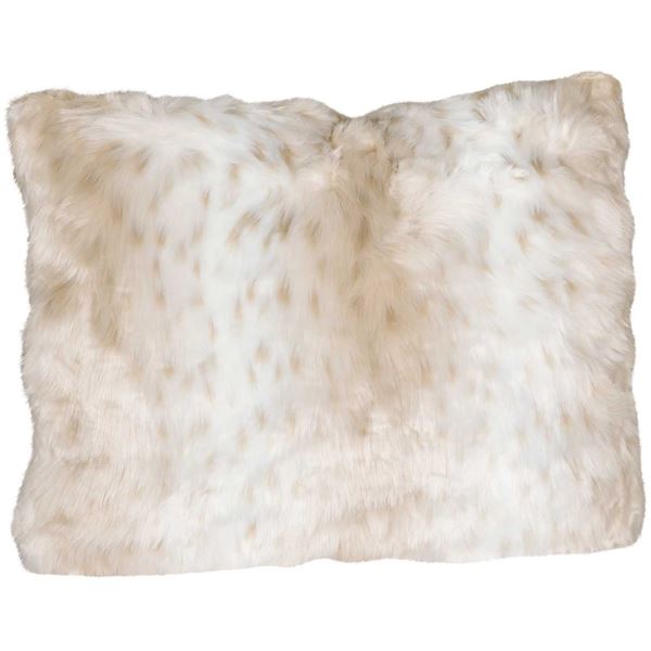 Picture of 15x20 Aslan Faux Fur Decorative Pillow
