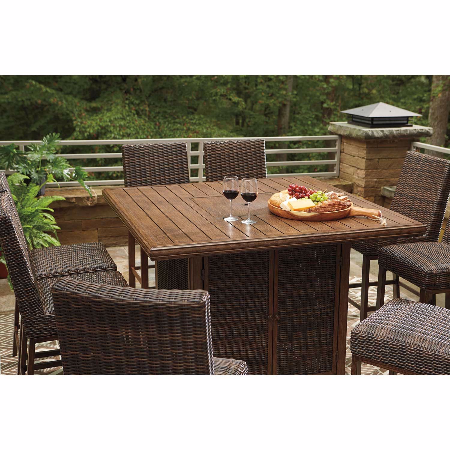 Paradise Trail 5 Piece Outdoor Patio Set | P750-130C/P750-665 | Ashley