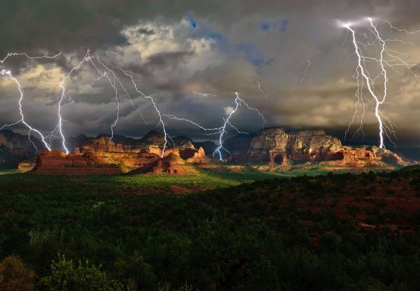 Picture of Secret Mountain Lightning Dance