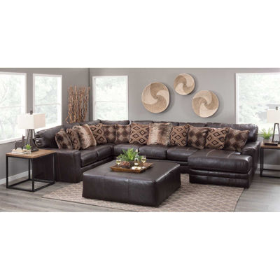 Picture of Denali 3PC Chocolate Sectional w/ RAF Chaise