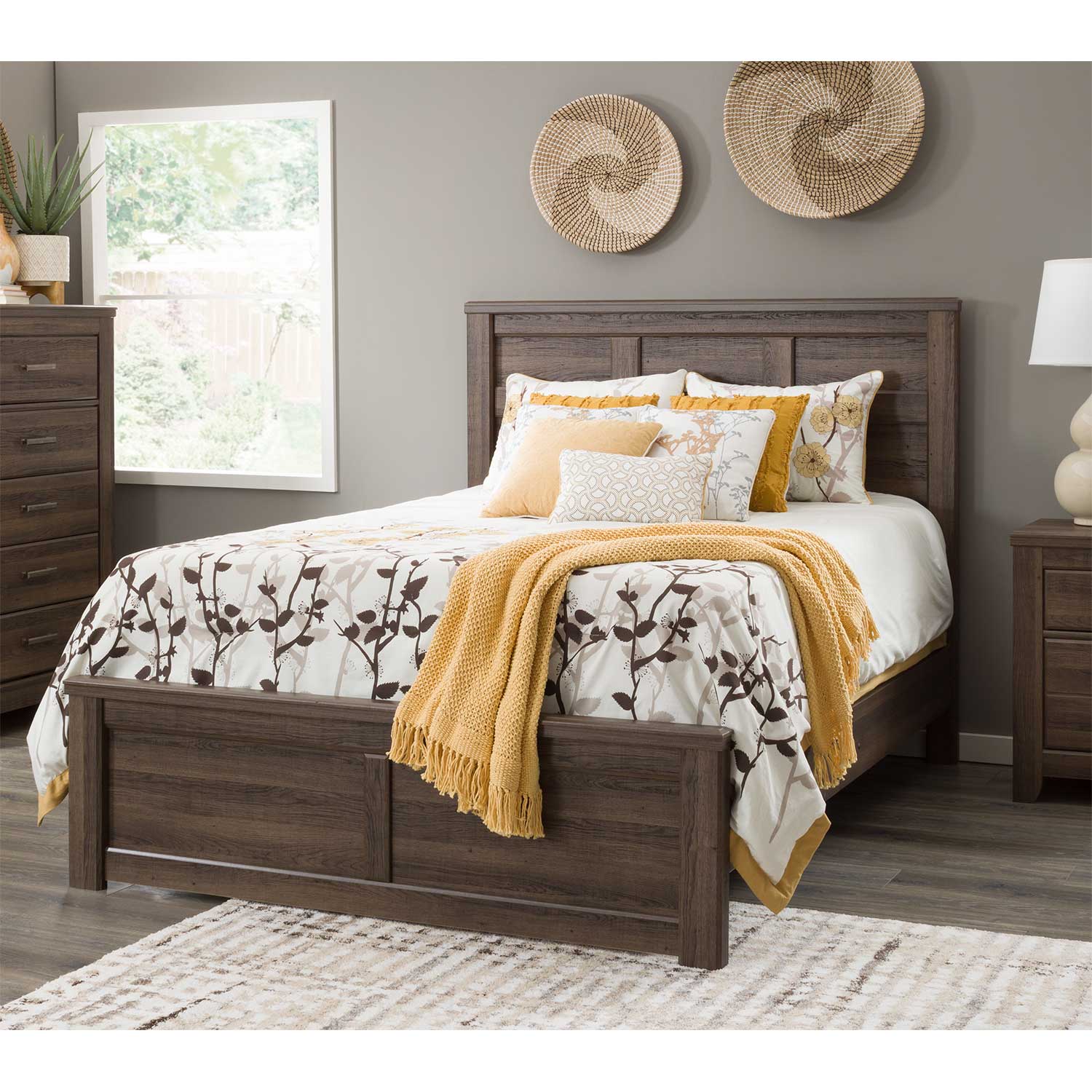 Juararo Queen Panel Bed B251 Qpnlbed 3585