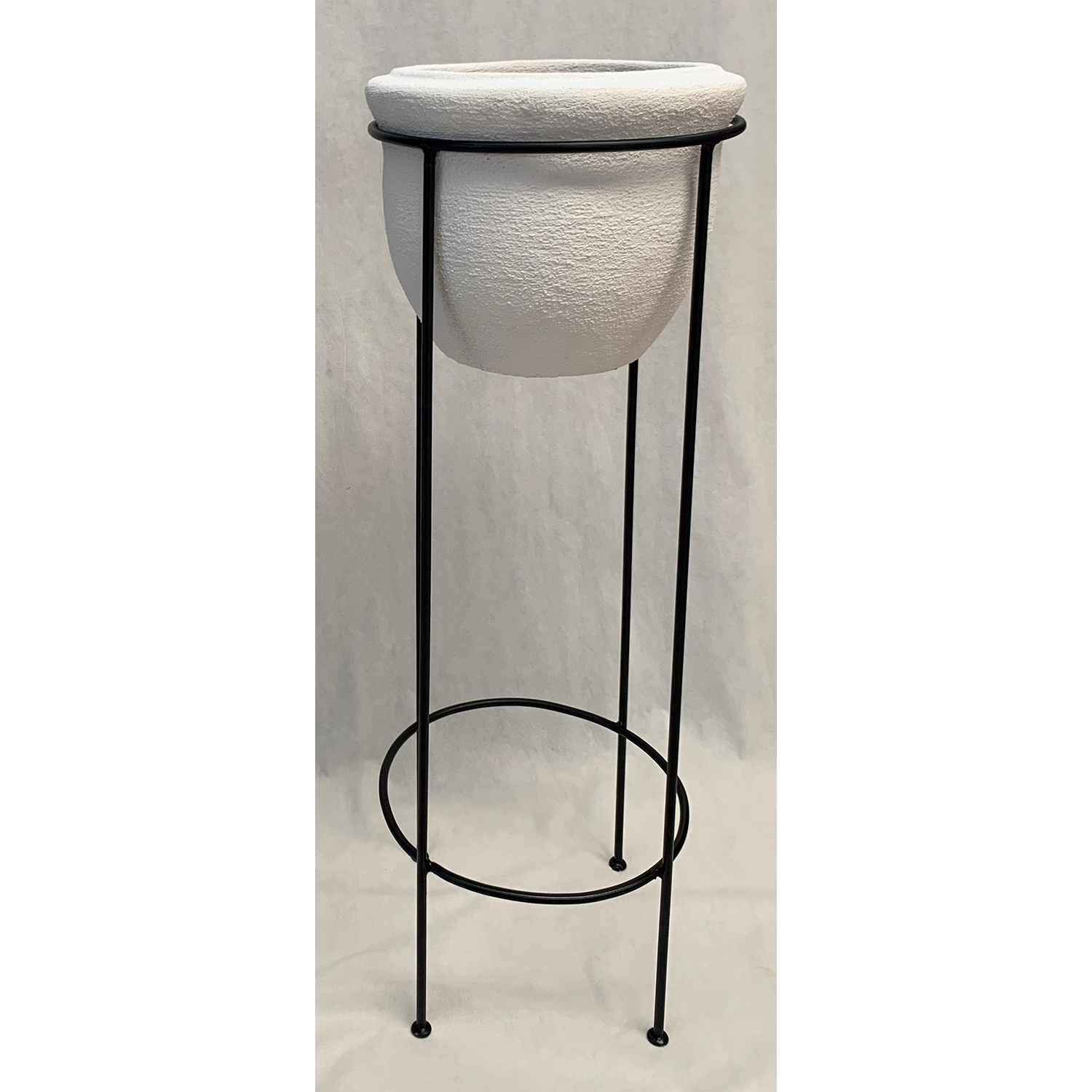 Clay Pot White Metal Stand 141PR2213