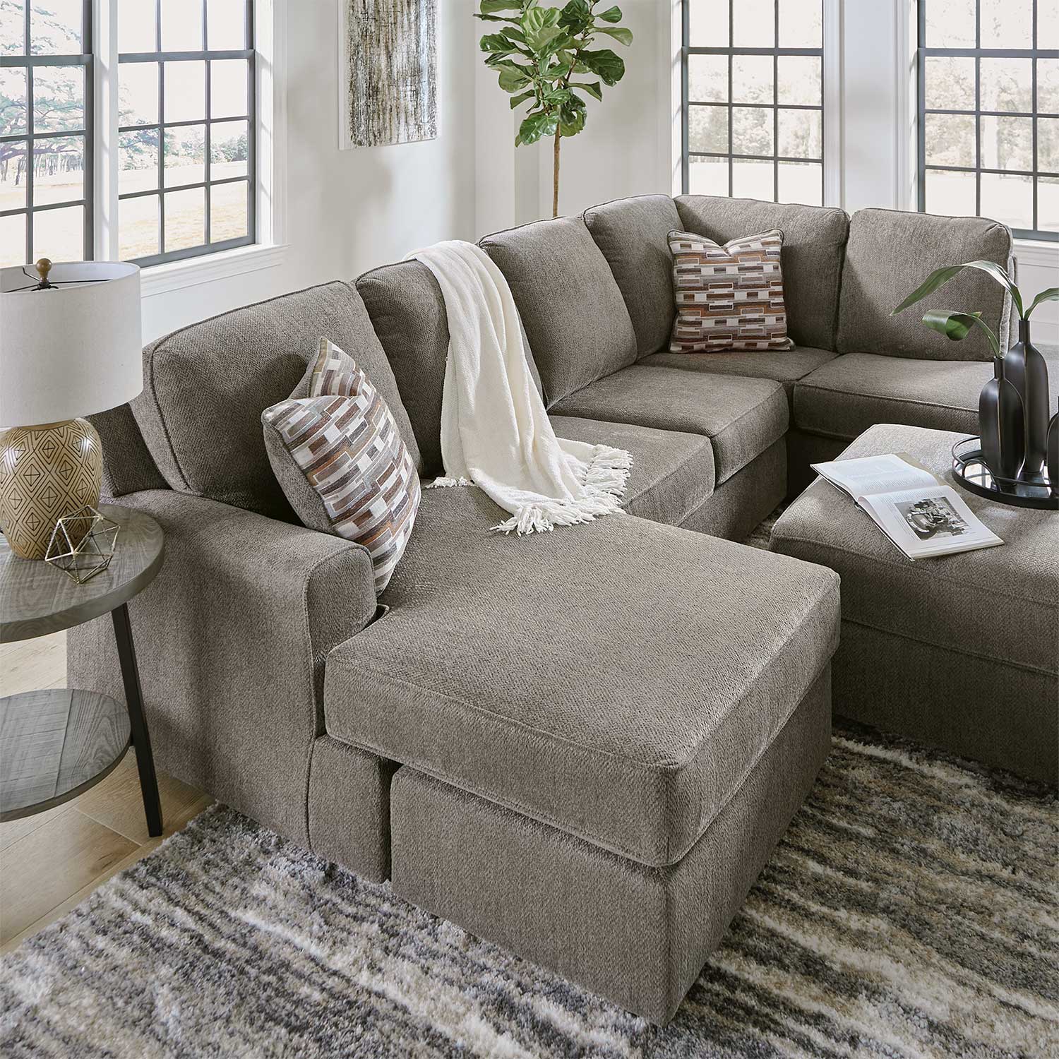 O'Phannin 2PC Sectional with RAF Chaise - Ashley Furniture | AFW.com