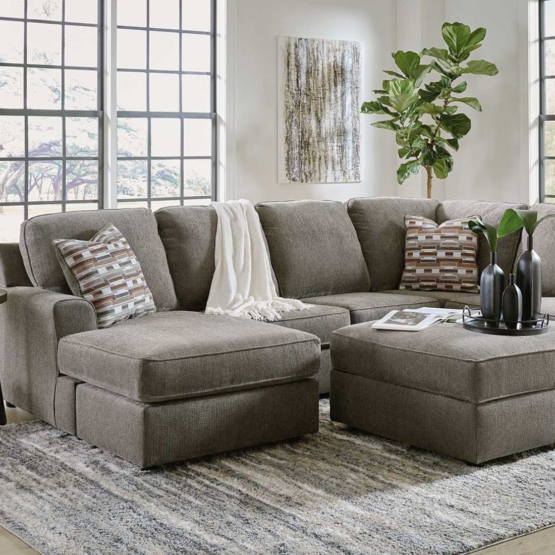 O'Phannin 2PC Sectional with RAF Chaise