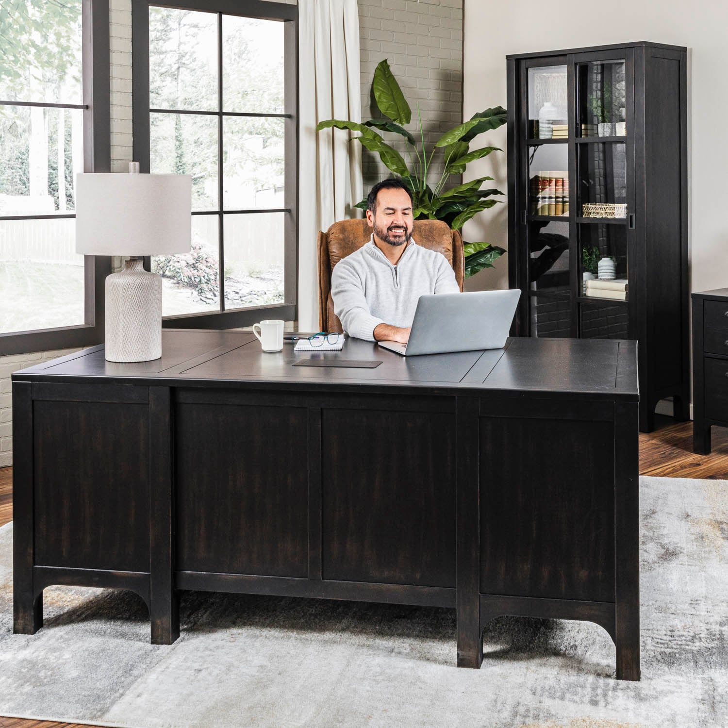Hanford Executive Desk 72
