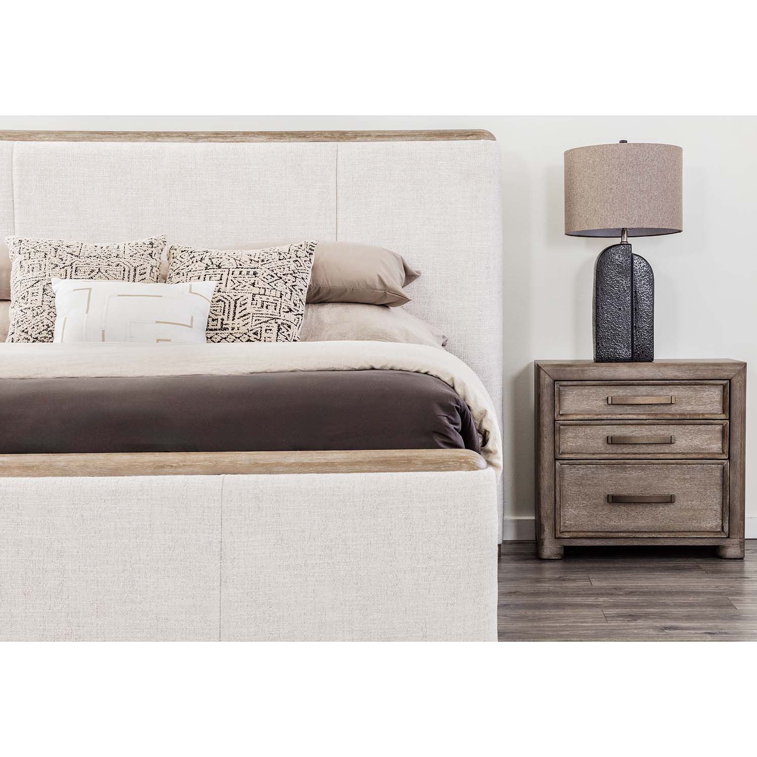 Paradise King Bed | 2605-24H/-24F/-23R | Holland House Furniture