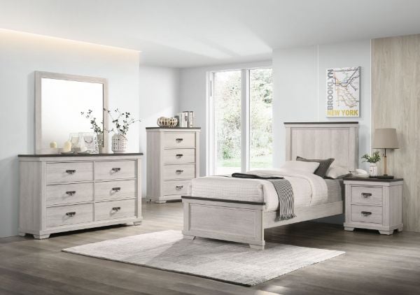 B8180-T-ROOM.jpg