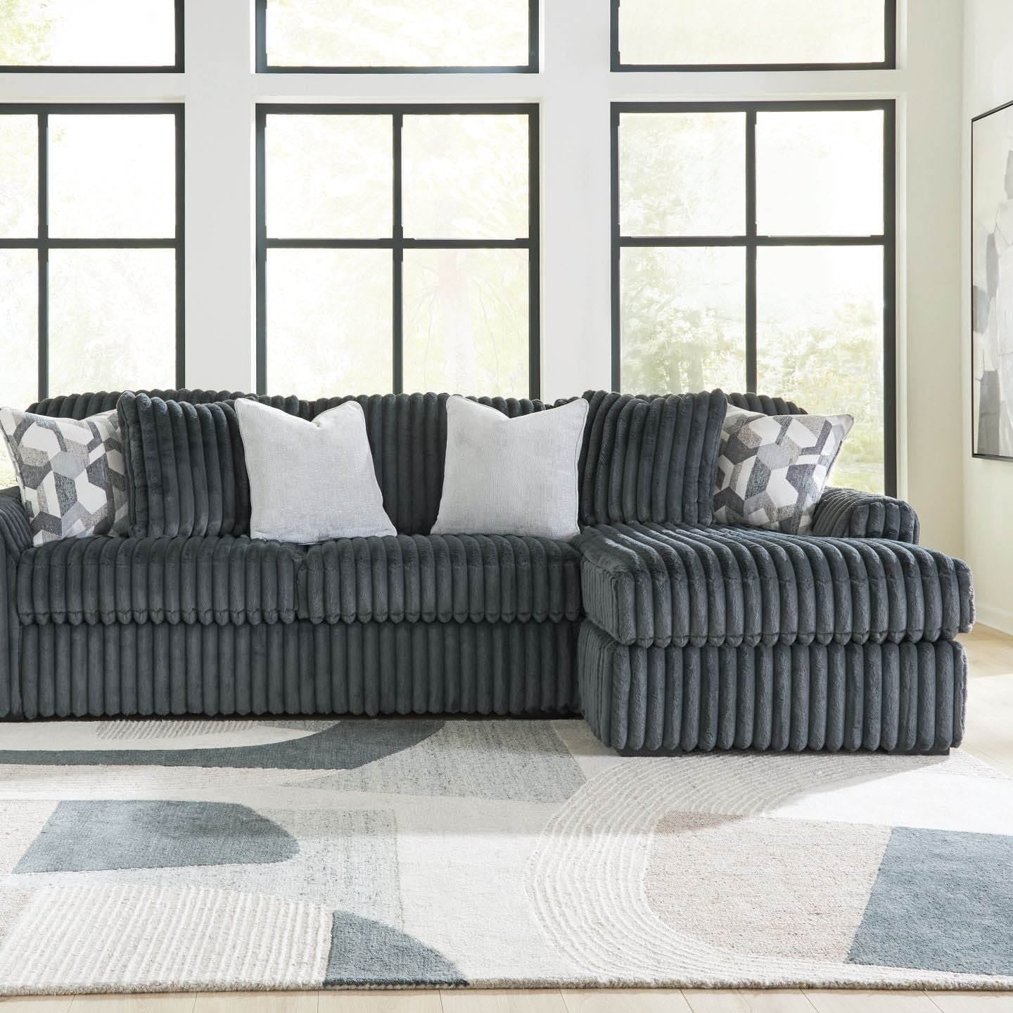 Midnight-Madness Gray 2PC Sectional Sofa Chaise